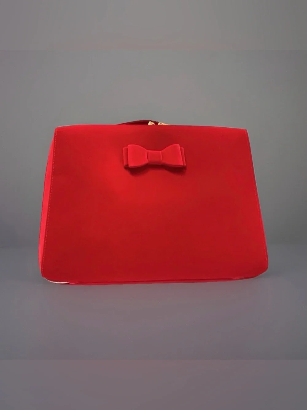 Estée Lauder’s Red-Retired Limited Edition Travel~Lingerie~Cosmetics Bag/Case🌿🆕🌿